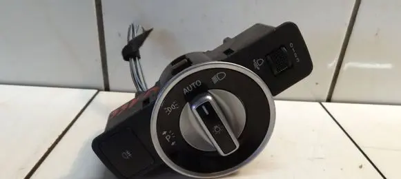 Mercedes-Benz ML W166 Headlight level height control switch