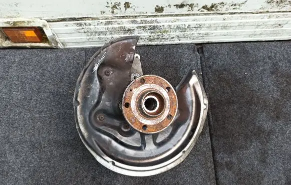 Audi Q3 8U Rear wheel hub 3C0505435G