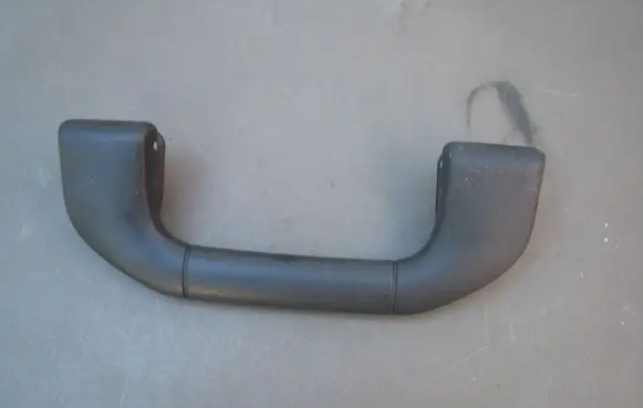 Mercedes-Benz C W204 Front interior roof grab handle A204100051