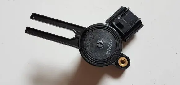 MG ZS Brake pedal sensor switch 9N20C