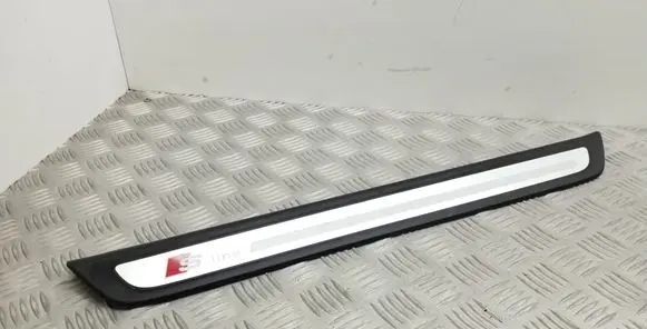 Audi Q5 SQ5 Front sill trim cover 8R0853374C