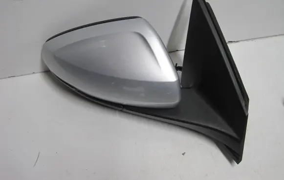 Volkswagen Polo VI Front door electric wing mirror 