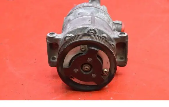 Seat Leon (5F) Air conditioning (A/C) compressor (pump) 5Q0820803C