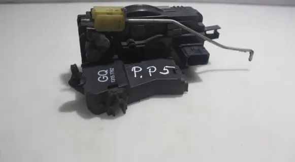 Opel Signum Front door lock