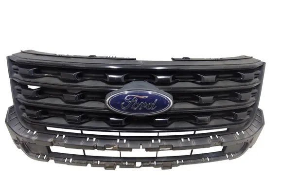 Ford Explorer V Front bumper upper radiator grill FB538150ABW FB538200A FB538200B