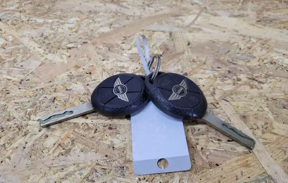 Mini One - Cooper R50 - 53 Ignition key/card 