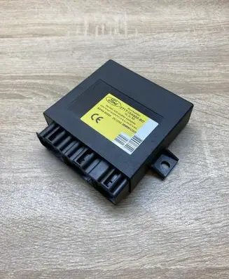 Ford Mondeo Mk III Door central lock control unit/module 2T1T15K600BD