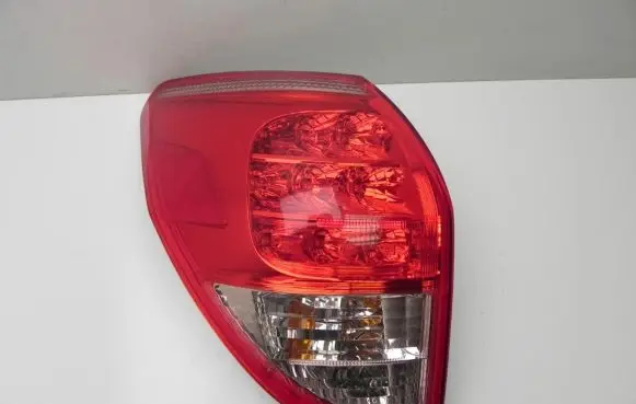 Toyota RAV 4 (XA30) Rear/tail lights E131922 A002
