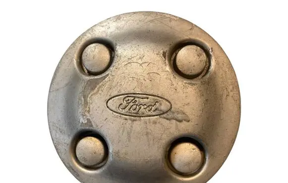 Ford Sierra Original wheel cap 83BB1130AB