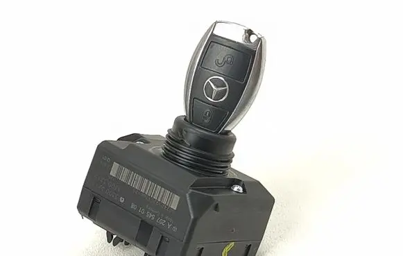 Mercedes-Benz C W204 Ignition lock A2075450108 20260409HCR1356 2075450108