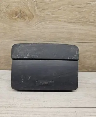 Volkswagen Caddy Glove box 2K0858329