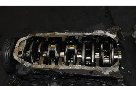 Volkswagen Transporter - Caravelle T4 Engine block AJT