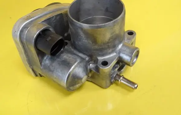 Renault Modus Throttle body valve 8200190230 8200171134B