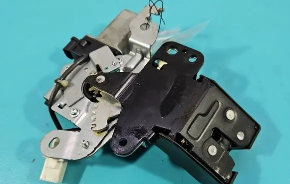 Mazda 6 Tailgate/trunk/boot lock/catch/latch IMPRK1518192