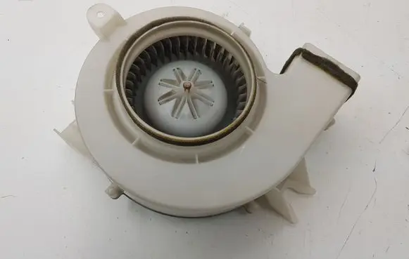 Heater fan/blower