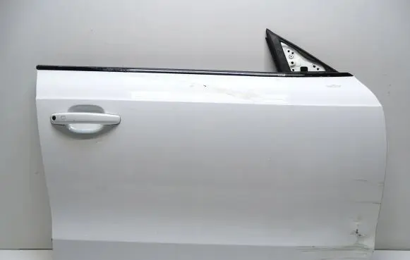Audi A5 Sportback 8TA Front door LY9C
