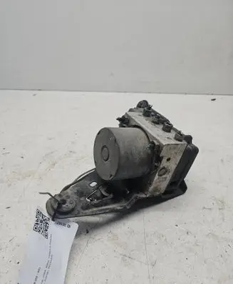 Renault Megane II ABS Pump 8200038695