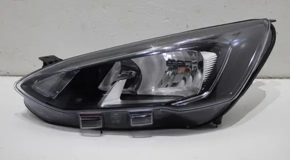 Ford Focus Headlight/headlamp
