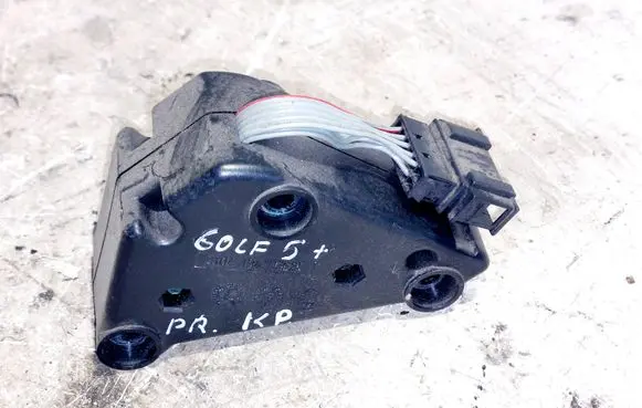 Volkswagen Golf Plus Sound amplifier 1K0035463D