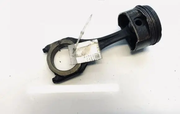 Opel Omega B1 Piston with connecting rod