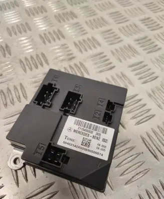 Mercedes-Benz E W211 Comfort/convenience module A2115455332