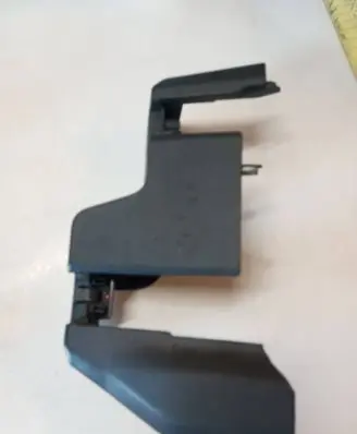 Volvo XC90 Rear seat rail trim cover 30615900