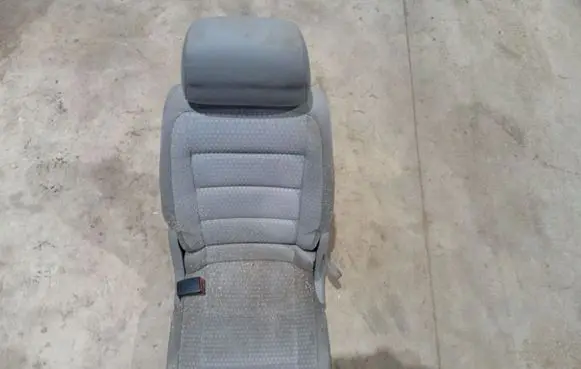 Volkswagen Touran I Rear seat 