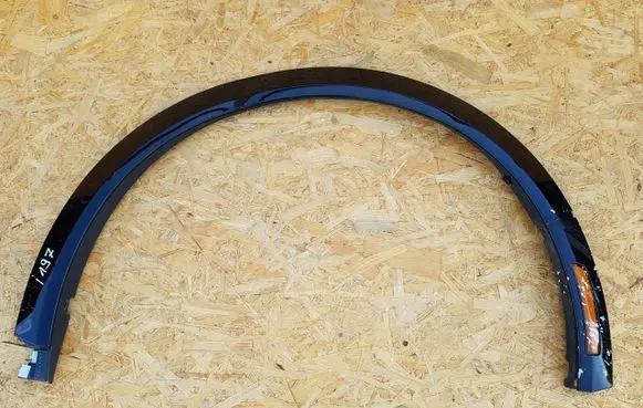 Ford Mustang Mach-E Fender trim (molding) 401303801800