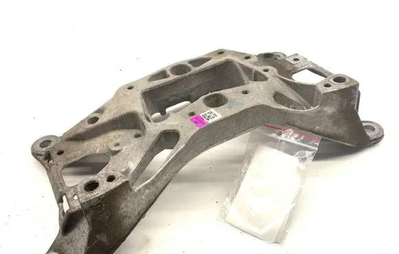 Audi A4 S4 B9 Gearbox mount 8W0399262AP