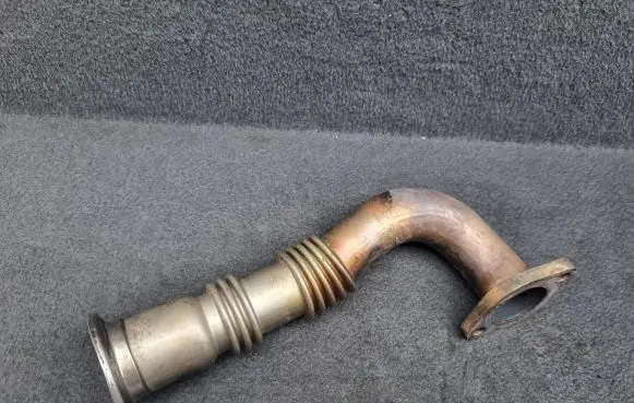 Audi Q7 4L EGR valve line/pipe/hose 059131525BG 059131525CS 059131525BJ