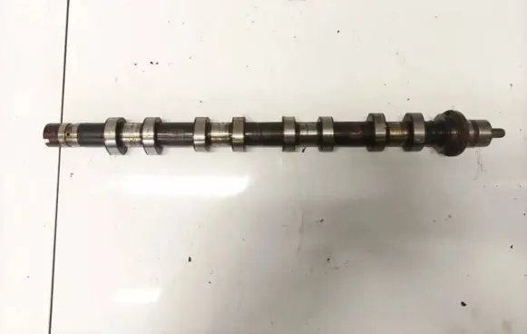 Renault Laguna II Camshaft 