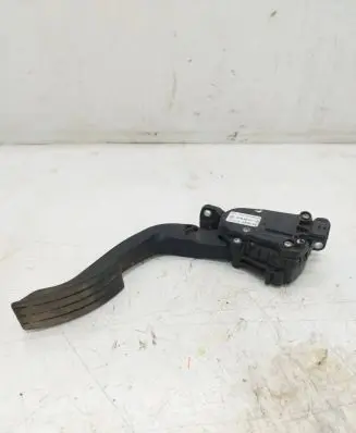 Renault Twingo II Accelerator throttle pedal 8200426241D 6PV00908504