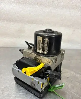 Citroen C4 I Picasso Master brake cylinder