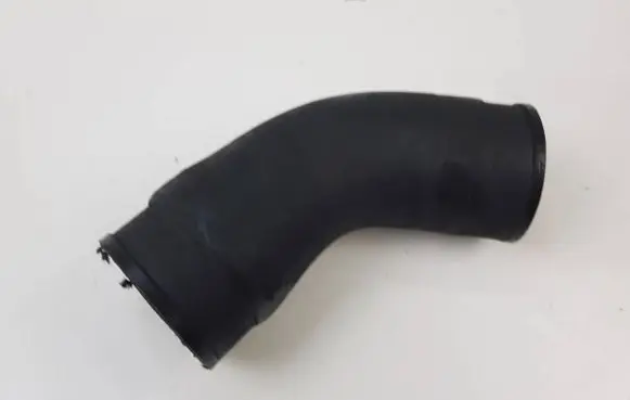 Audi A4 S4 B6 8E 8H Intercooler hose/pipe
