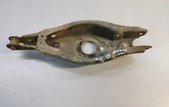 Toyota Avensis T270 Rear upper control arm/wishbone