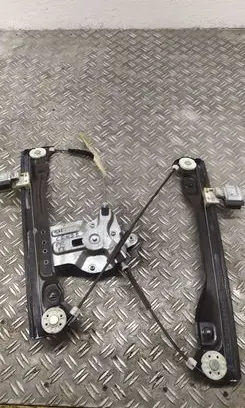 Chevrolet Cruze Front door window regulator with motor J3FRA
