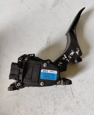 Volkswagen Transporter - Caravelle T5 Accelerator throttle pedal 7H1723503F
