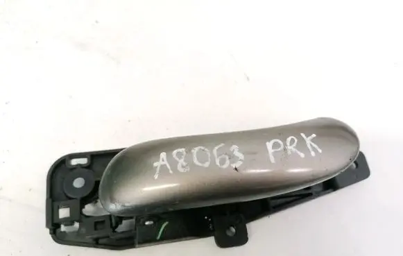 Fiat Stilo Front door interior handle A739