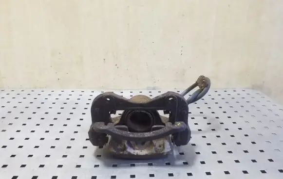Hyundai ix35 Front brake caliper