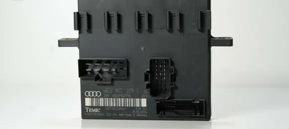 Audi A8 S8 D3 4E Comfort/convenience module 4E0907279L