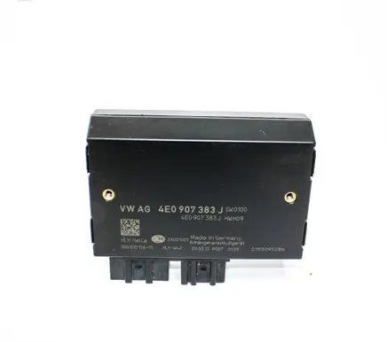 Audi Q7 4L Tow bar trailer control unit/module 4E0907383J