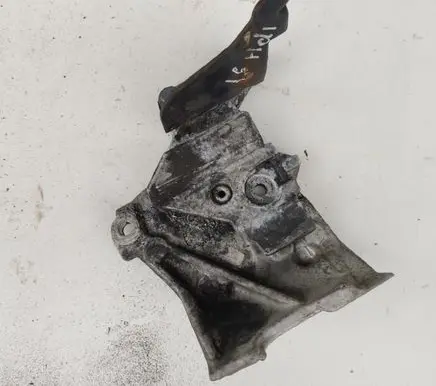 Citroen C4 I Engine mounting bracket 505932