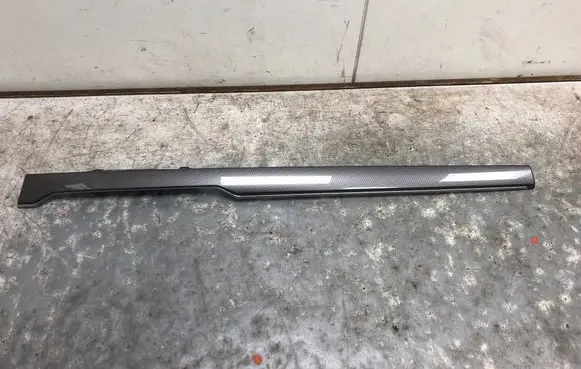 Dashboard trim