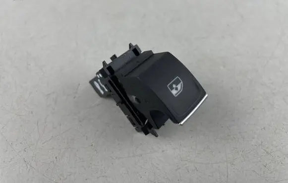 Volkswagen Golf VIII Electric window control switch 5G0959855L