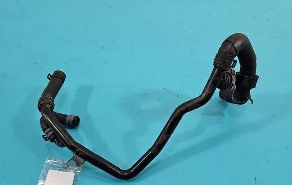 Seat Leon (5F) Engine coolant pipe/hose 04L121058G IMPRK1518512
