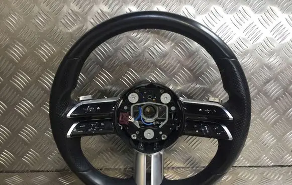 Mercedes-Benz C W206 Steering wheel 