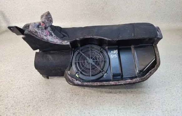 Audi A6 S6 C5 4B Subwoofer speaker 4B9035382B