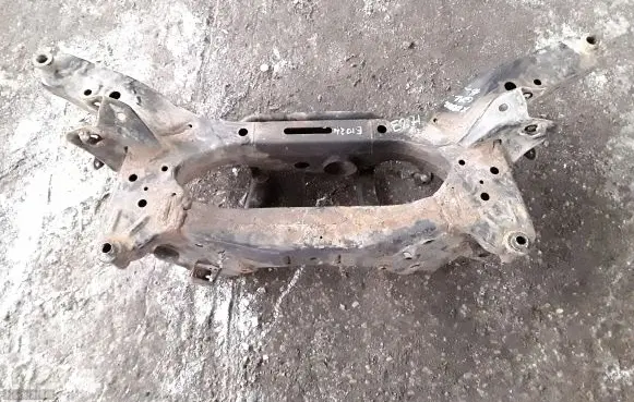 Nissan X-Trail T32 Rear subframe 