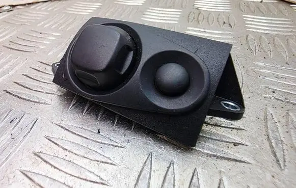 Audi A8 S8 D3 4E Steering wheel adjustment switch 4E0953551