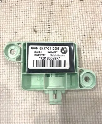 BMW X3 E83 Airbag deployment crash/impact sensor X0185592K 010432217 5WK43431